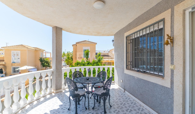 Resale - Villa - Orihuela Costa - Playa Flamenca Norte