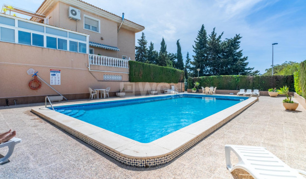 Resale - Villa - Torrevieja - Punta Prima