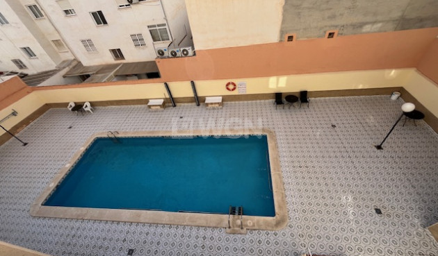 Resale - Apartment / flat - Torrevieja - Costa Blanca