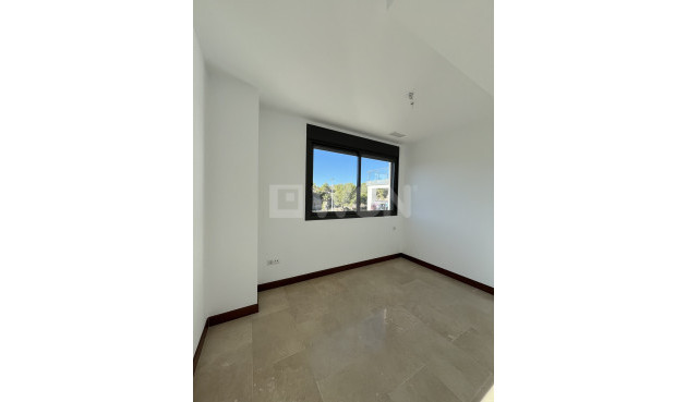 Resale - Apartment / flat - Orihuela - Inland