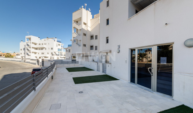 Resale - Apartment / flat - Orihuela Costa - Costa Blanca