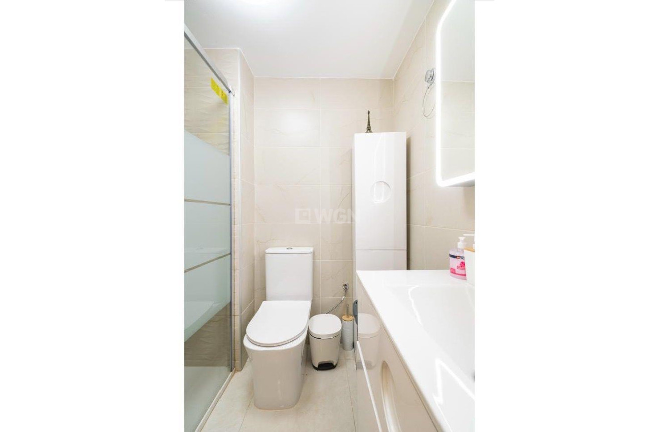 Resale - Apartment / flat - Torrevieja - La Mata