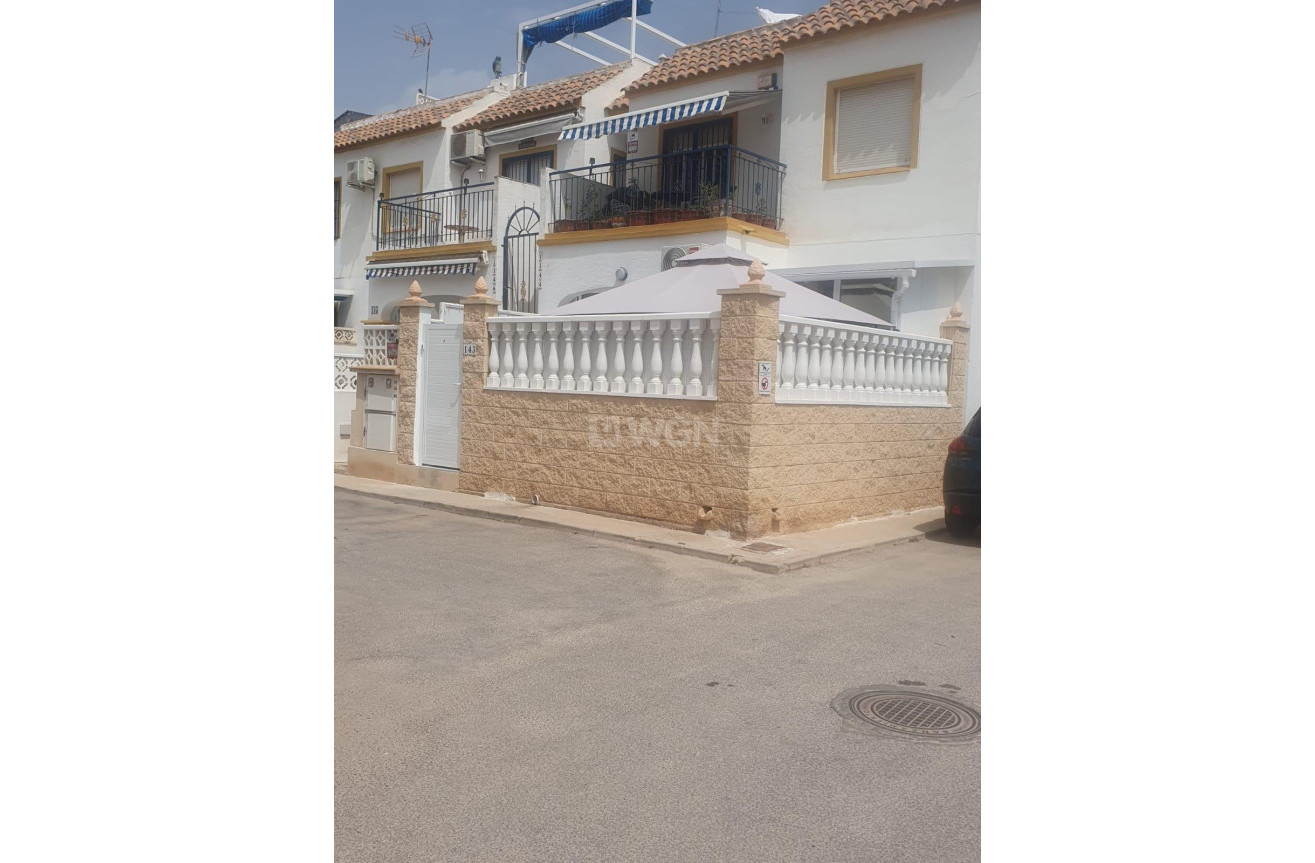 Resale - Townhouse - Torrevieja - La Siesta - El Salado - Torreta