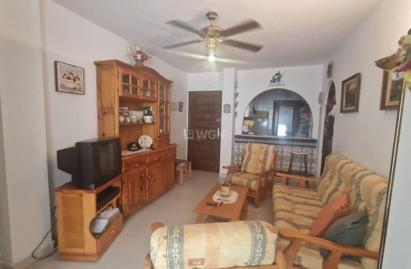 Resale - Apartment / flat - Torrevieja - La Veleta