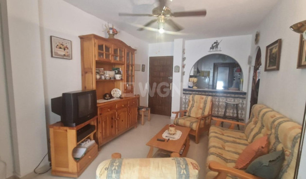 Resale - Apartment / flat - Torrevieja - La Veleta