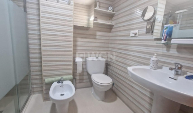 Resale - Apartment / flat - Torrevieja - La Veleta