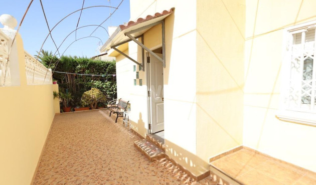 Resale - Villa - Orihuela Costa - Costa Blanca