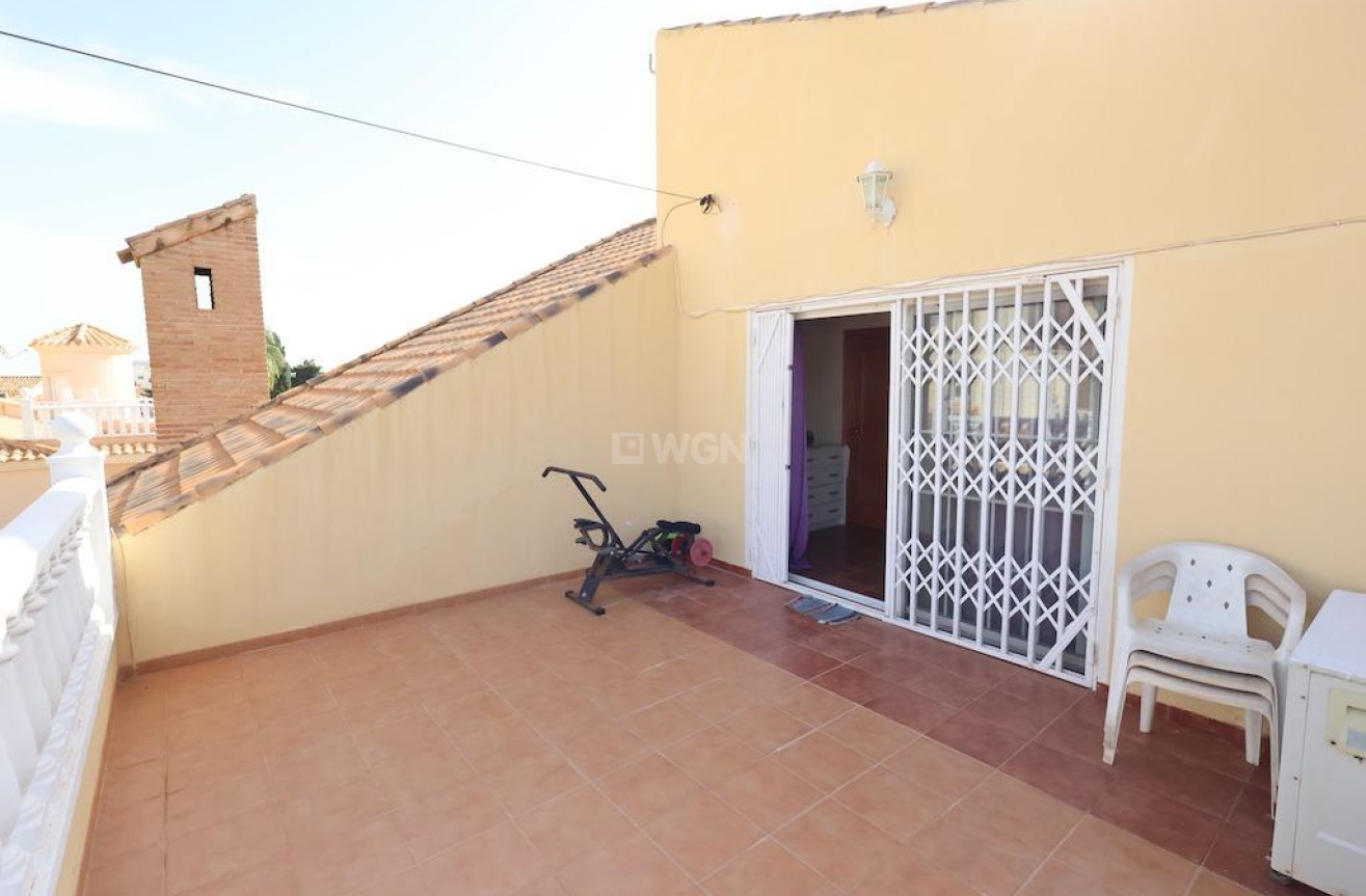 Resale - Villa - Orihuela Costa - Costa Blanca