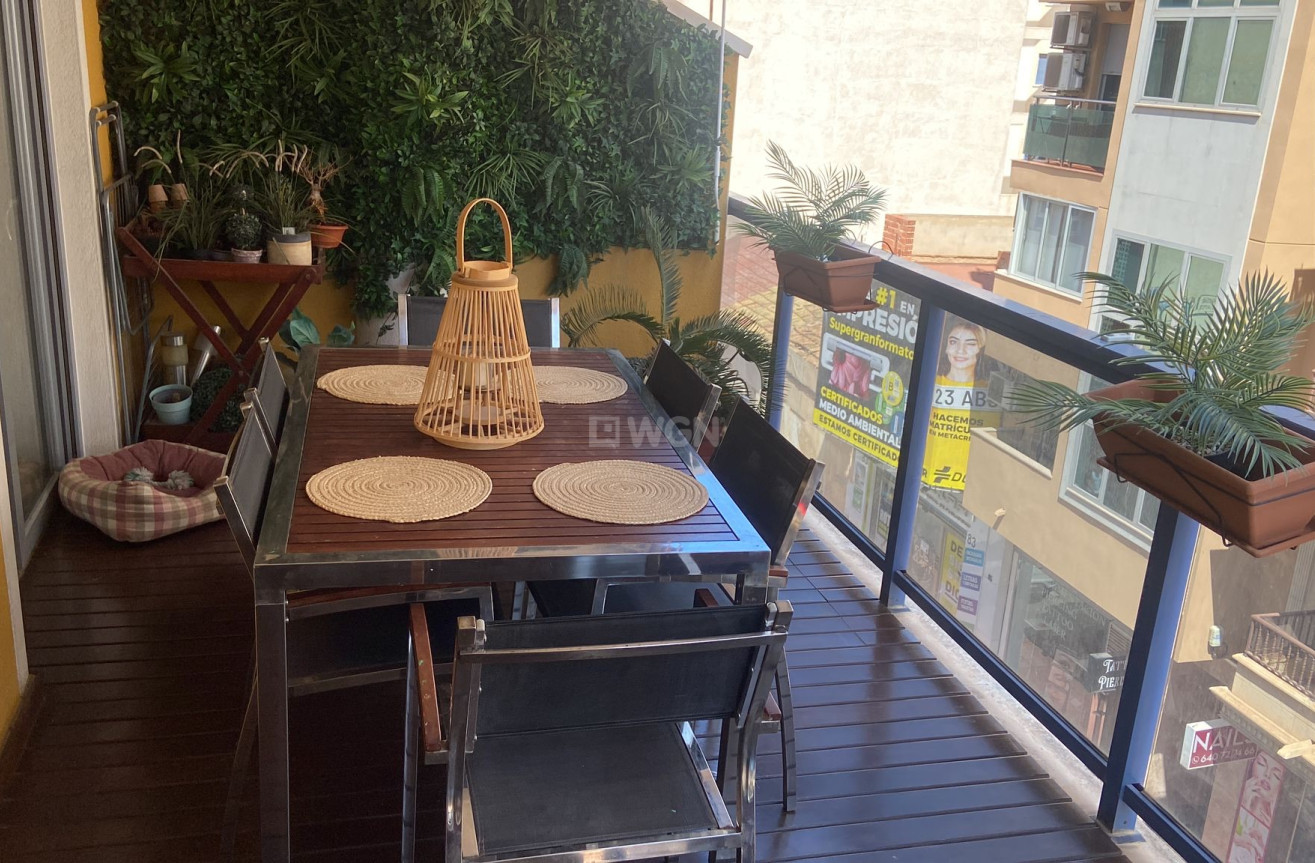 Resale - Apartment / flat - Torrevieja - Costa Blanca