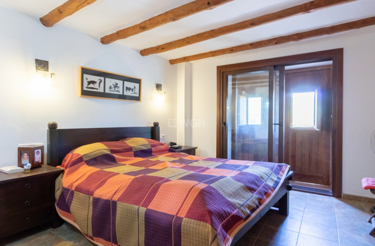 Resale - Villa - Ibi - Costa Blanca