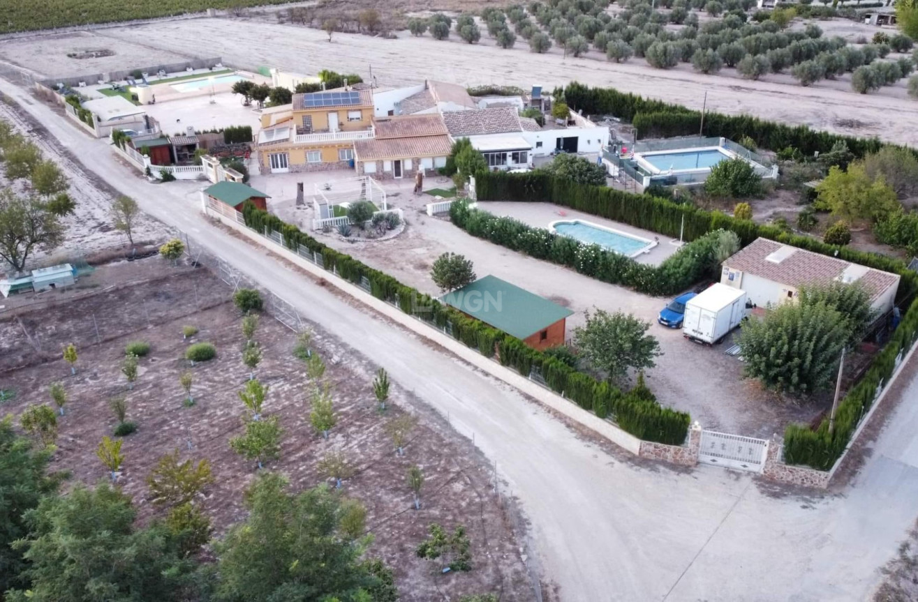 Resale - Villa - Villena - Inland