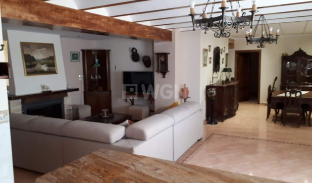 Resale - Villa - Villena - Inland