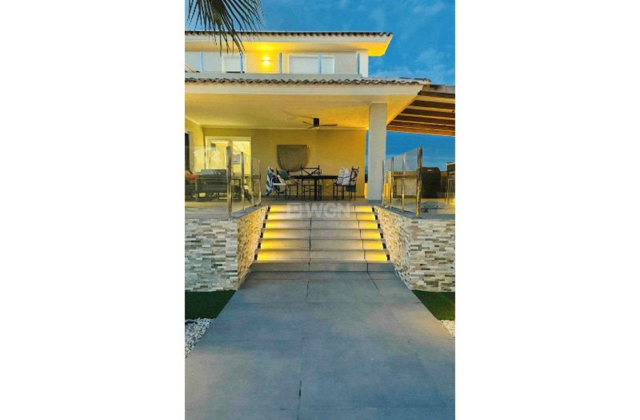 Resale - Villa - Alfas del Pí - Costa Blanca