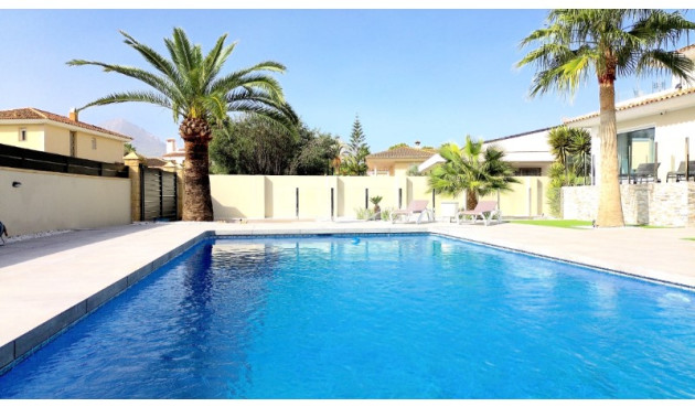 Resale - Villa - Alfas del Pí - Costa Blanca