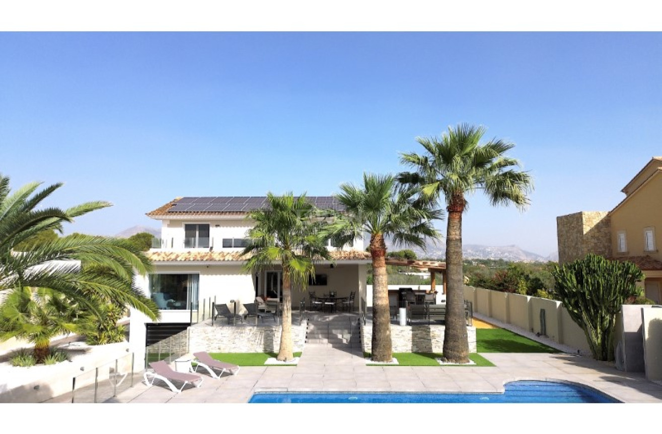 Resale - Villa - Alfas del Pí - Costa Blanca