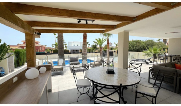 Resale - Villa - Alfas del Pí - Costa Blanca