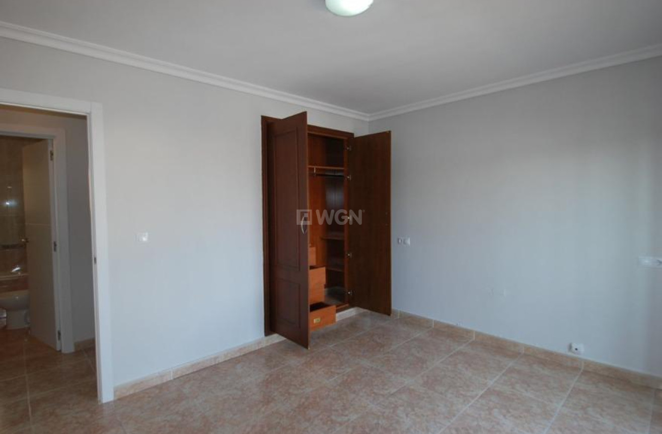 Resale - Villa - Torrevieja - La Siesta - El Salado - Torreta