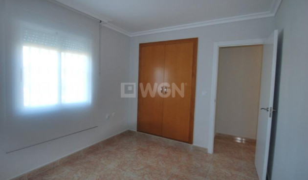 Resale - Villa - Torrevieja - La Siesta - El Salado - Torreta