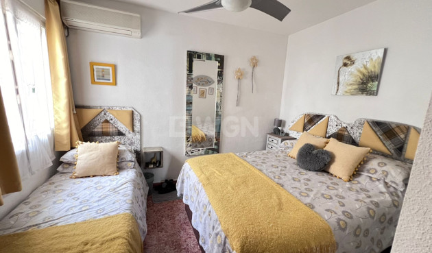 Resale - Apartment / flat - Orihuela - Inland