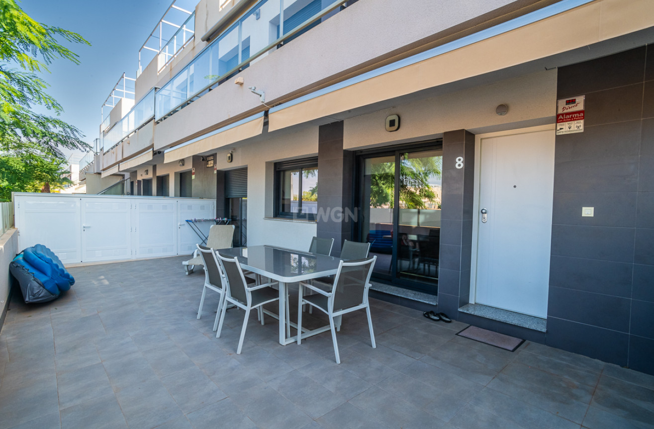 Resale - Apartment / flat - Pilar de la Horadada - Costa Blanca