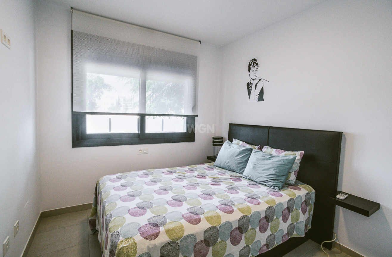 Resale - Apartment / flat - Pilar de la Horadada - Costa Blanca