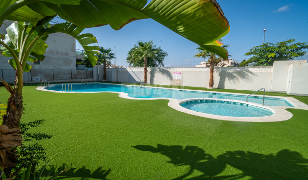 Resale - Apartment / flat - Pilar de la Horadada - Costa Blanca