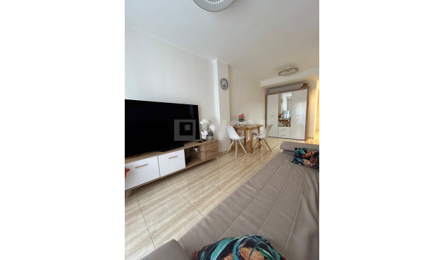 Resale - Apartment / flat - Torrevieja - Playa del Cura