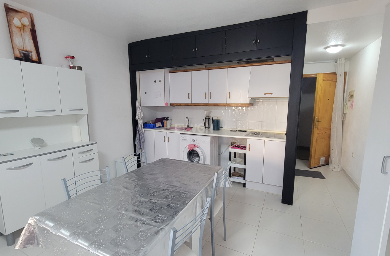 Resale - Apartment / flat - Torrevieja - Costa Blanca