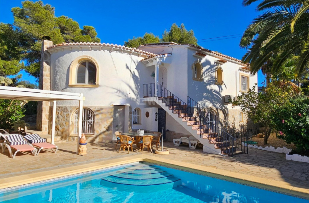 Resale - Villa - Jávea - Costa Blanca