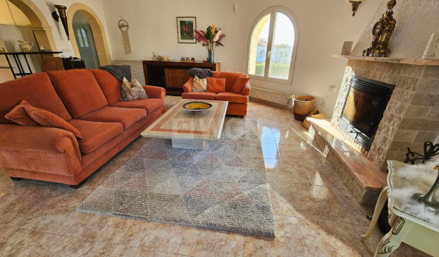 Resale - Villa - Jávea - Costa Blanca