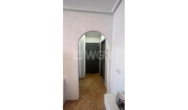 Resale - Apartment / flat - Torrevieja - Centro