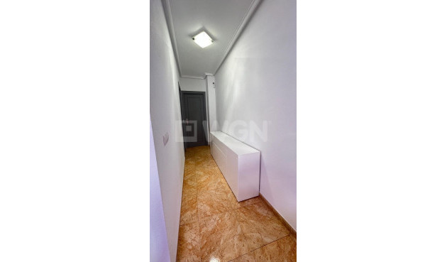 Resale - Apartment / flat - Torrevieja - Centro