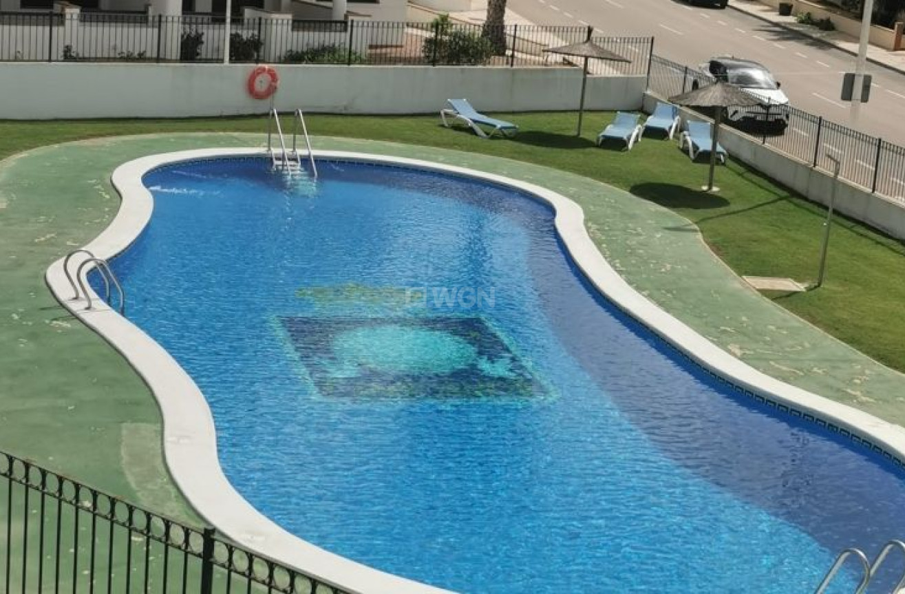 Resale - Apartment / flat - Orihuela Costa - Costa Blanca