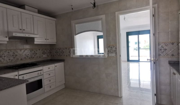 Resale - Apartment / flat - Orihuela Costa - Costa Blanca