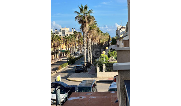 Resale - Apartment / flat - Orihuela Costa - Campoamor