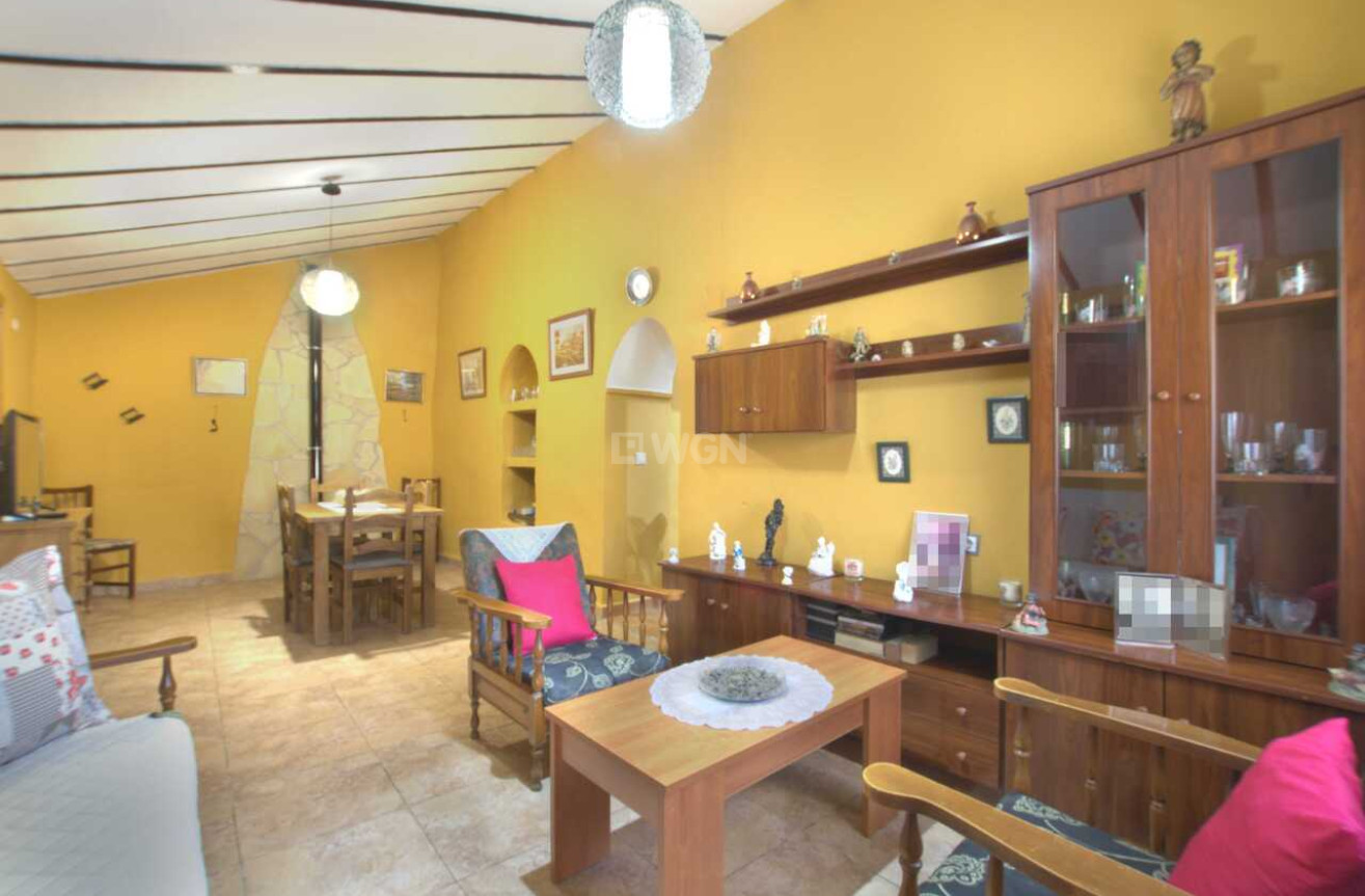 Resale - Villa - Canillas de Aceituno - Inland