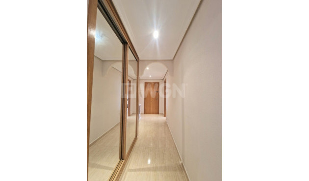 Resale - Apartment / flat - Benidorm - Costa Blanca