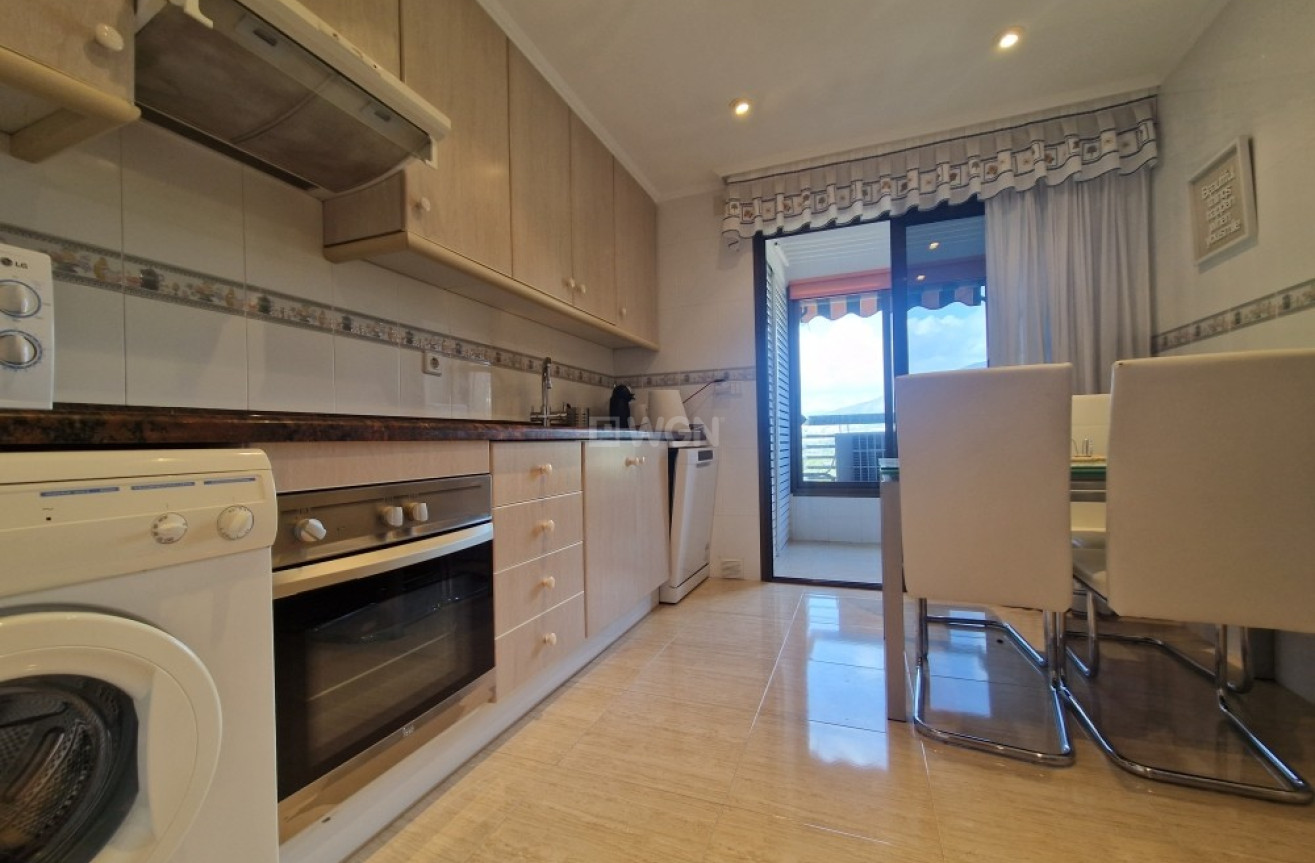 Resale - Apartment / flat - Benidorm - Costa Blanca