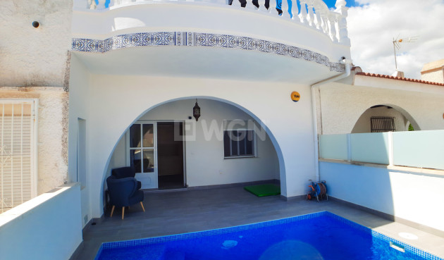 Resale - Townhouse - Villamartin - Costa Blanca