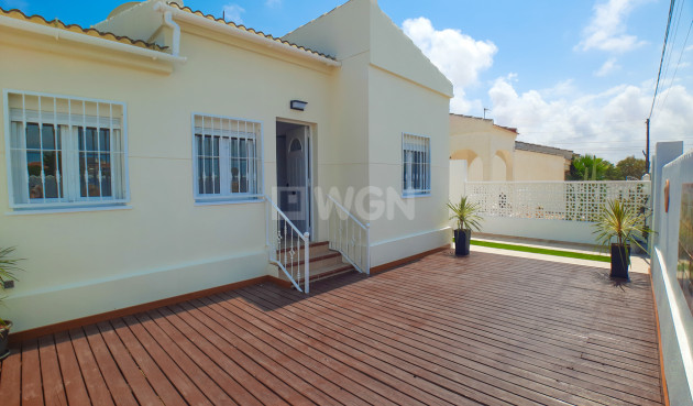 Resale - Villa - Torrevieja - Costa Blanca