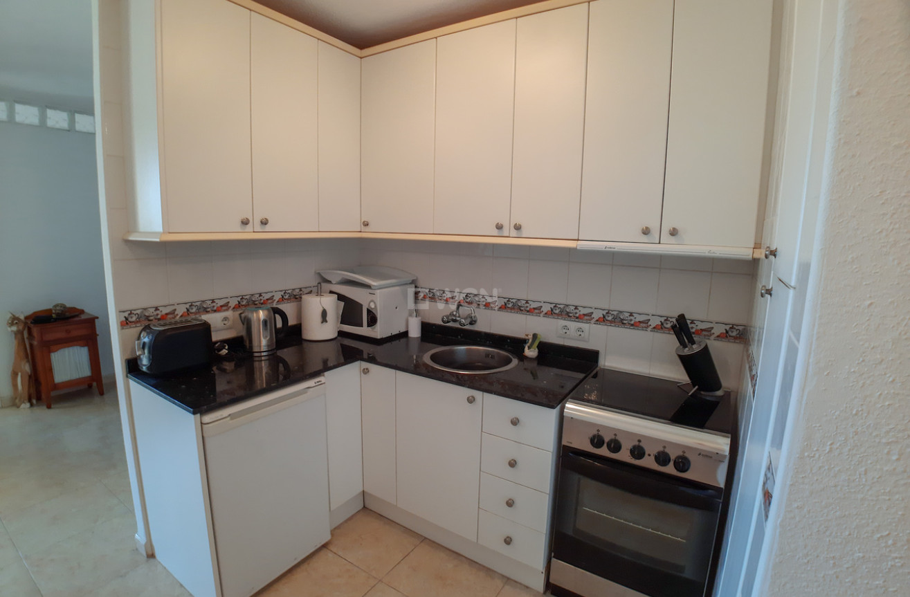 Resale - Apartment / flat - Orihuela Costa - Costa Blanca