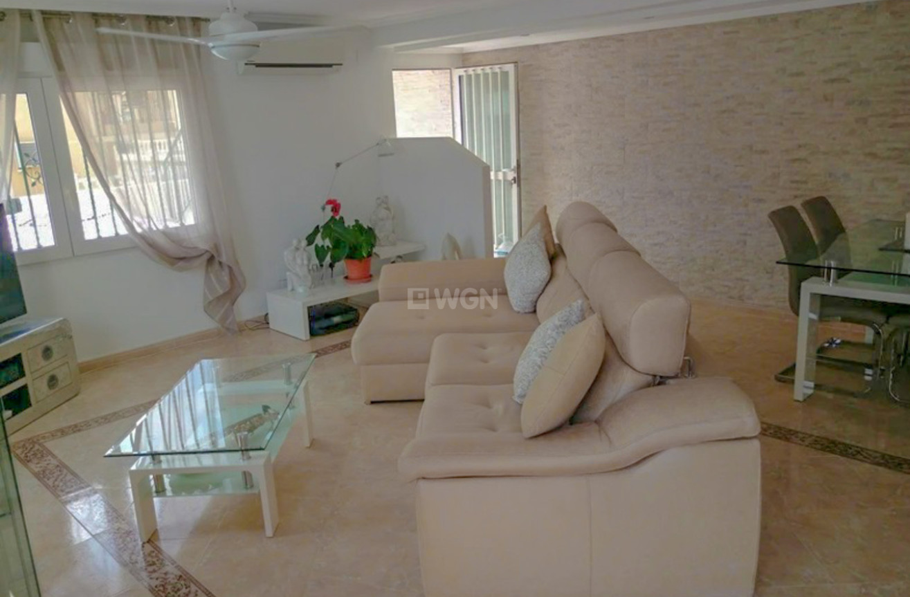 Resale - Semi Detached - Villamartin - Costa Blanca