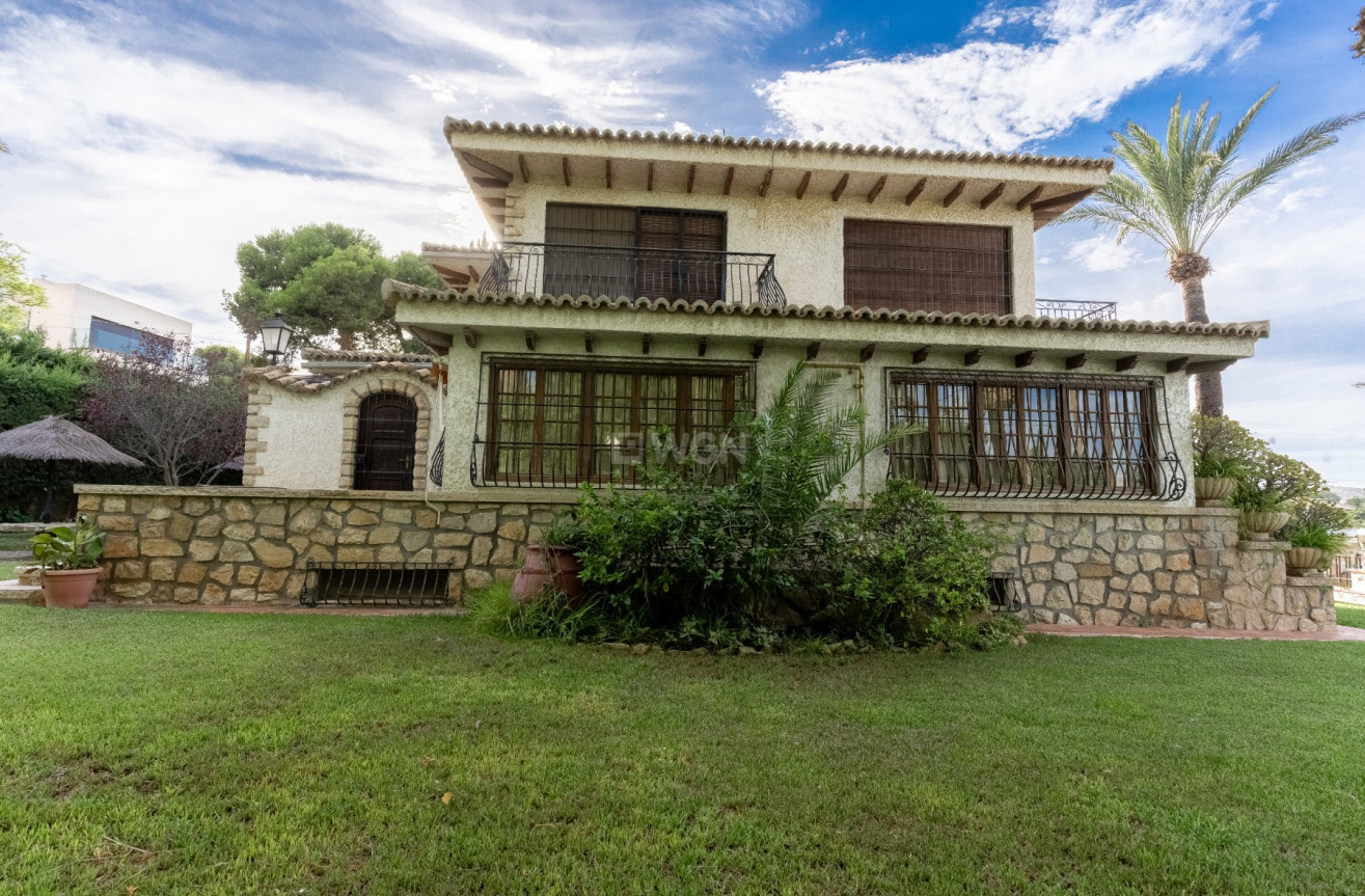 Resale - Villa - Alicante - Costa Blanca