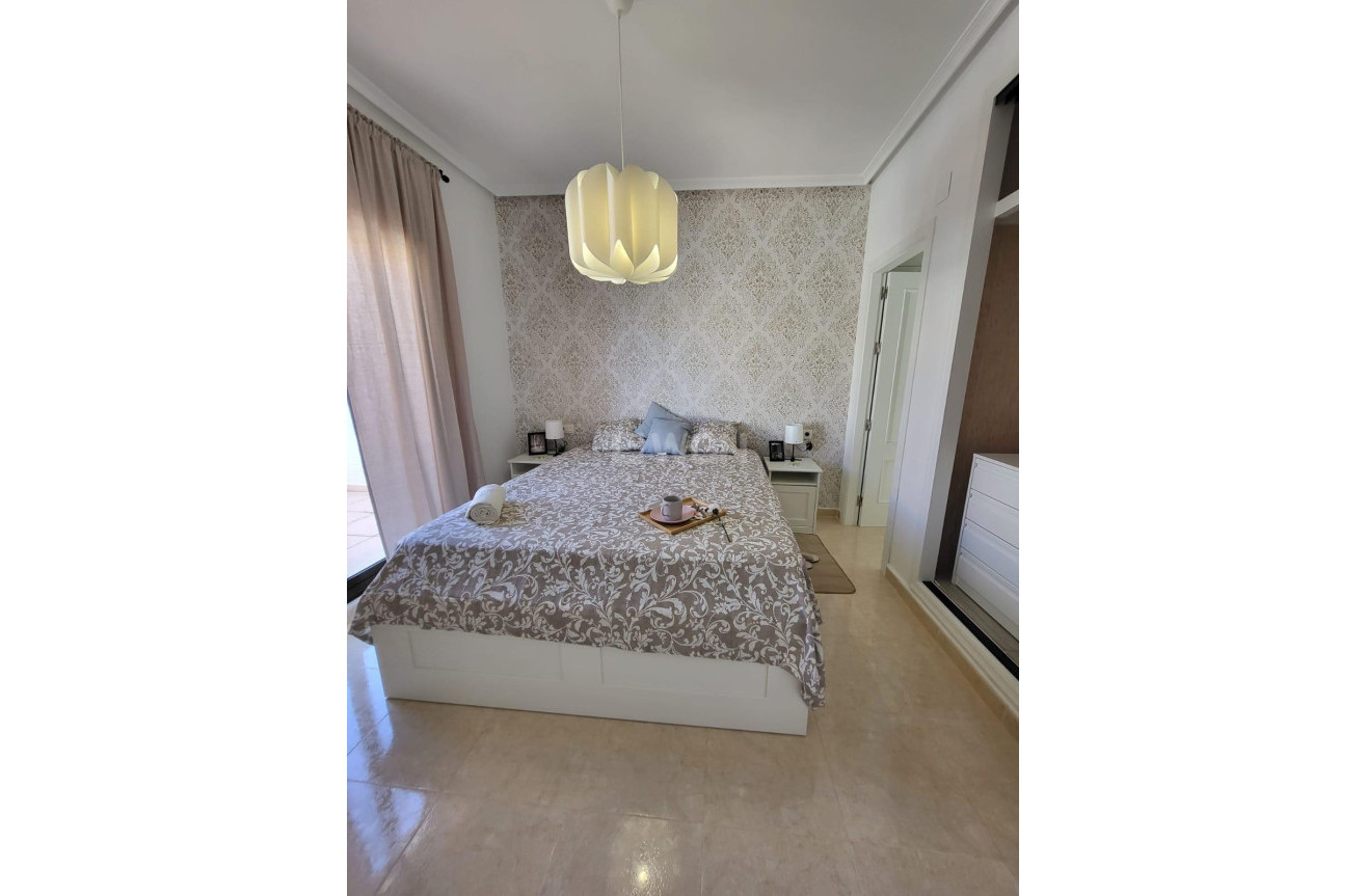 Resale - Villa - San Miguel de Salinas - Cerro Del Sol