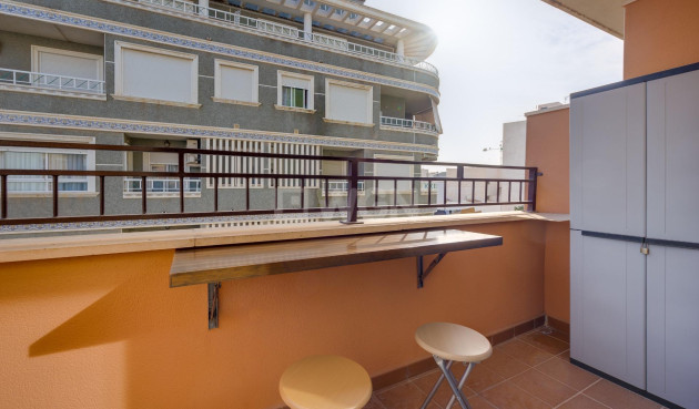 Resale - Apartment / flat - Torrevieja - Playa del Cura