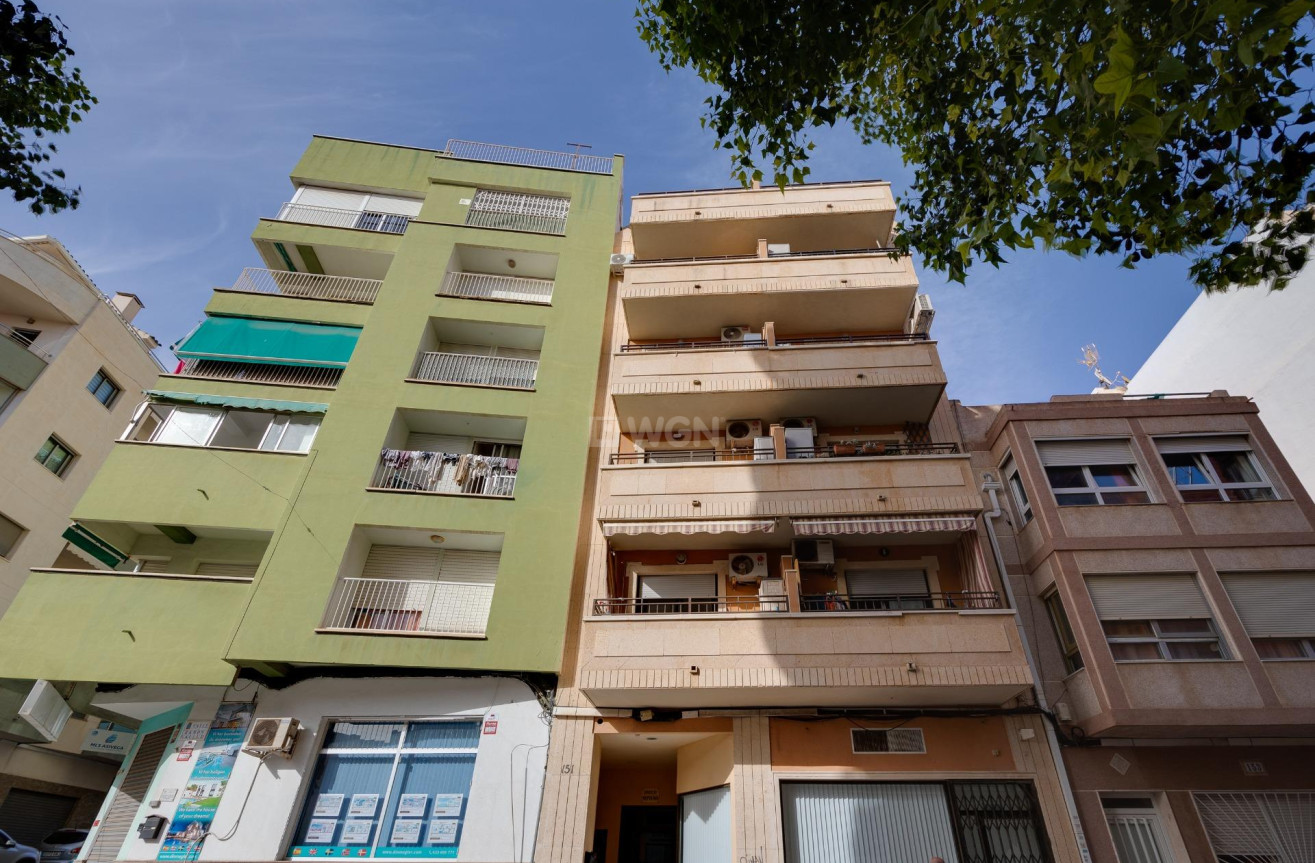 Resale - Apartment / flat - Torrevieja - Playa del Cura