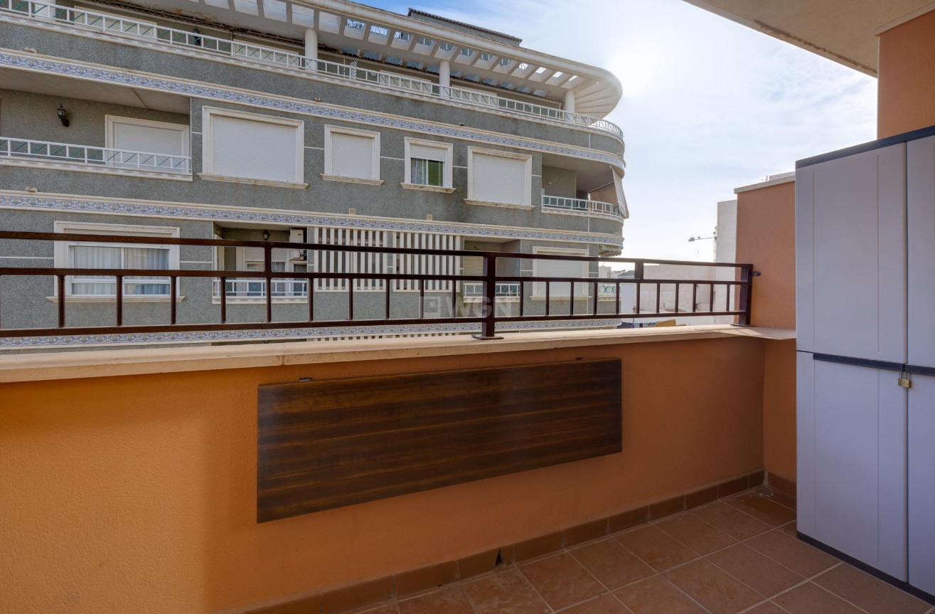 Resale - Apartment / flat - Torrevieja - Playa del Cura