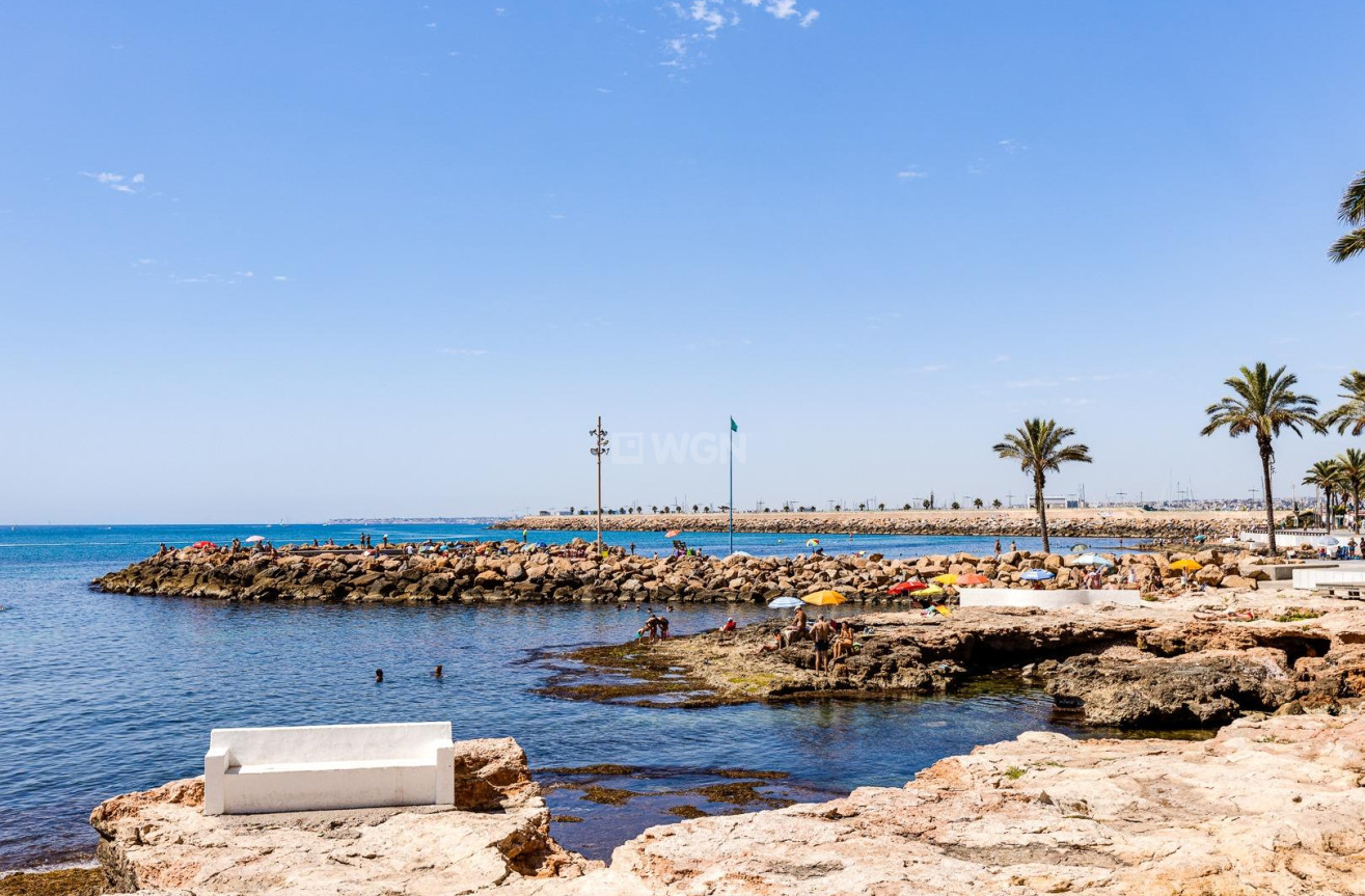 Resale - Apartment / flat - Torrevieja - Playa del Cura