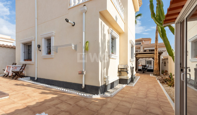 Resale - Villa - Orihuela Costa - Costa Blanca