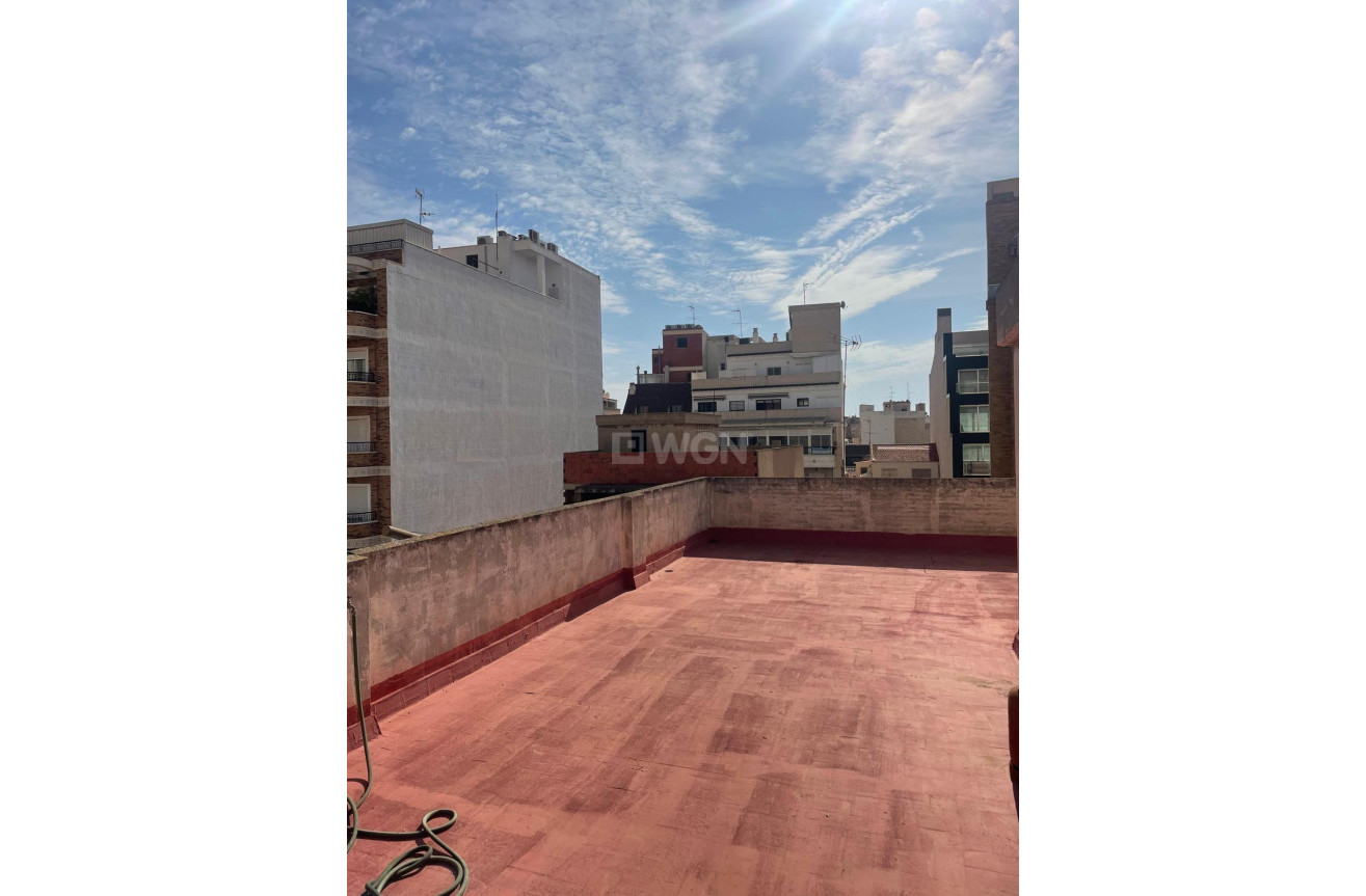 Resale - Apartment / flat - Torrevieja - Centro